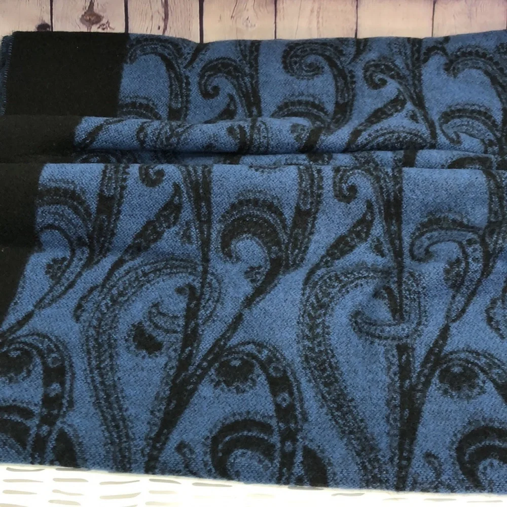 Amanda Smith blanket